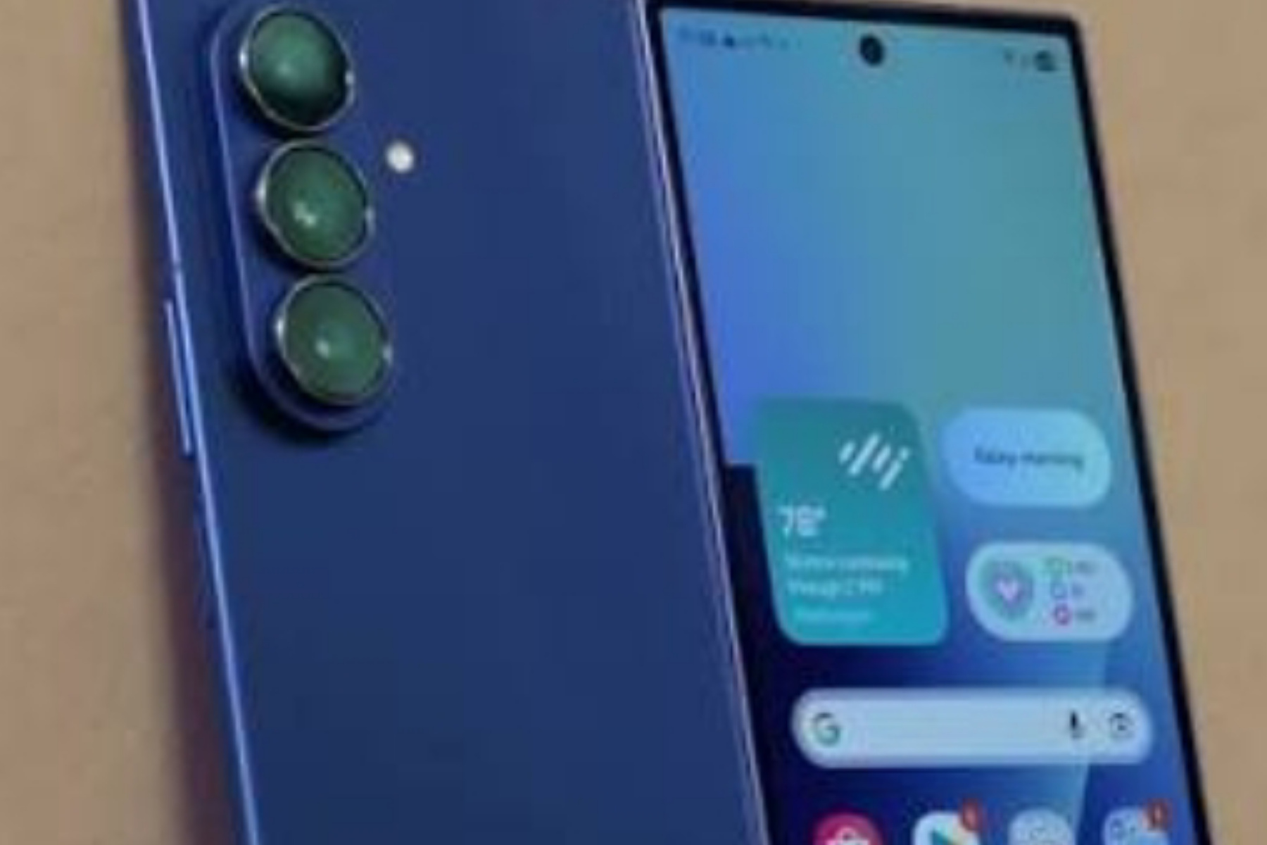 Persaingan Sengit: Samsung Siapkan Galaxy Z Fold Wide