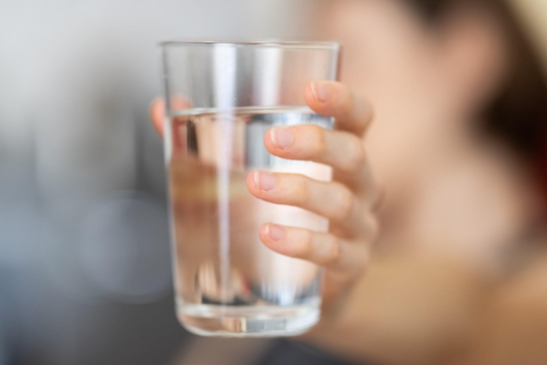 Rahasia Tubuh Bugar: Manfaat Minum Air Putih Secara Maksimal