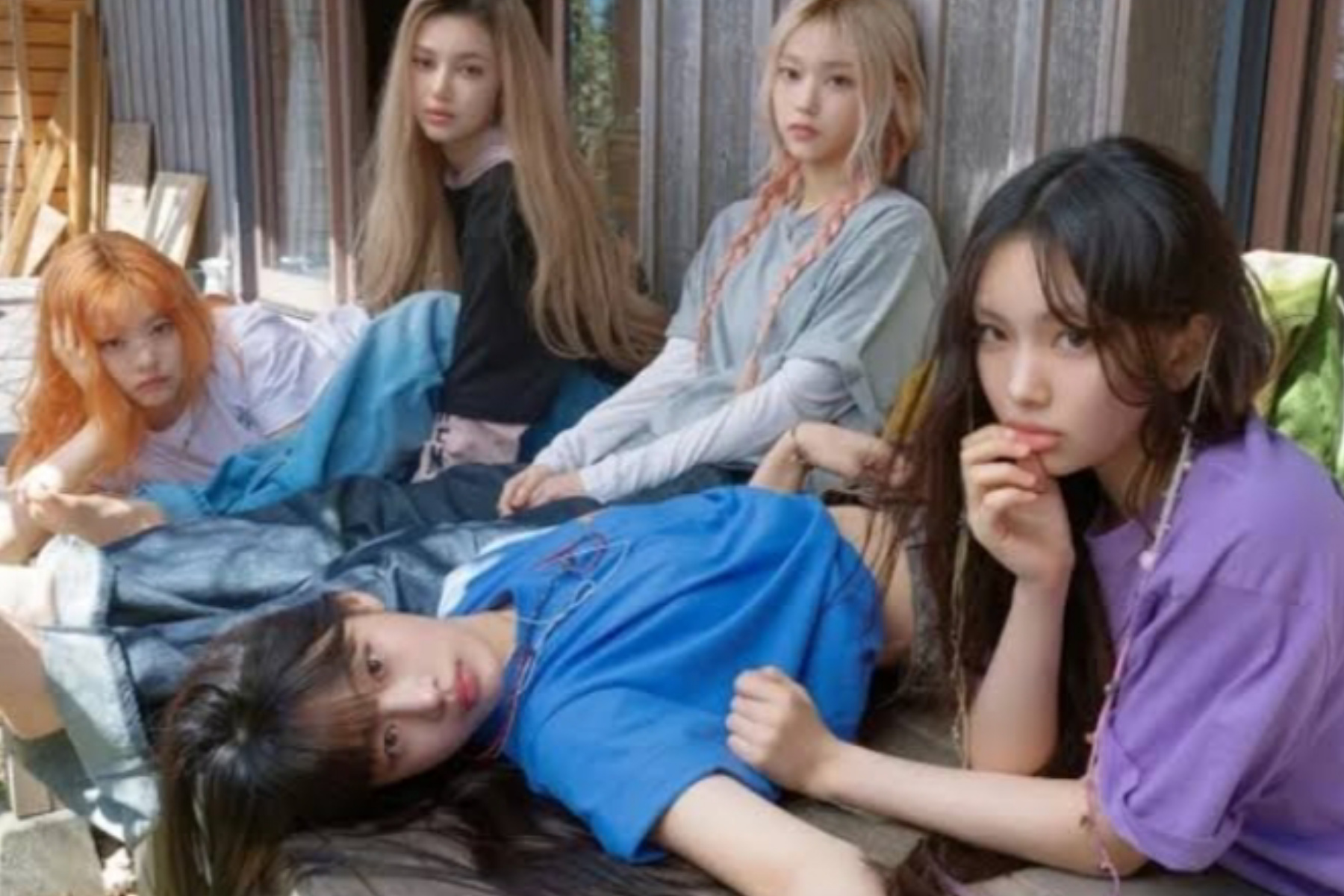 Rekor Baru! Lagu "Ditto" NewJeans Tembus 900 Juta Streaming