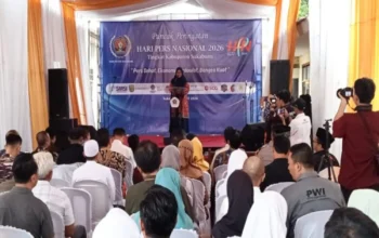 Rektor UMMI Sukabumi Dorong Pers Perkuat Tradisi Tabayyun sebagai Pilar Verifikasi di Era Post-Truth 6 Rektor UMMI Sukabumi Dorong Pers Perkuat Tradisi Tabayyun sebagai Pilar Verifikasi di Era Post-Truth
