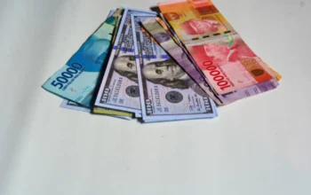 Rupiah Melemah Lagi, Alarm Ekonomi Berbunyi?
