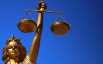 Saat Keadilan Negara Runtuh: Apakah Kita Siap Menghadapi Chaos? 3 Saat Keadilan Negara Runtuh: Apakah Kita Siap Menghadapi Chaos?