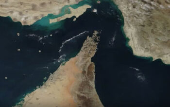 Selat Hormuz Kembali Ditutup Total, Bagaimana Nasib Ekonomi Global?