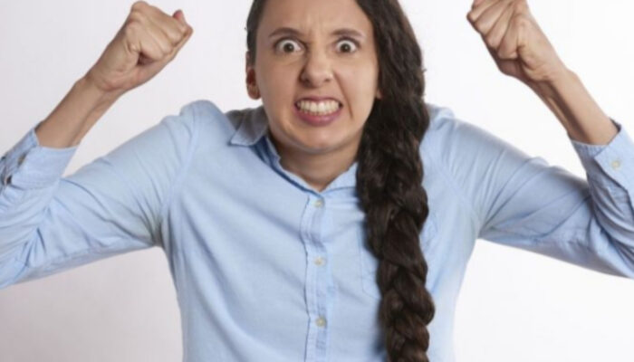 Seni Menguasai Diri: Kekuatan Luar Biasa Kontrol Emosi