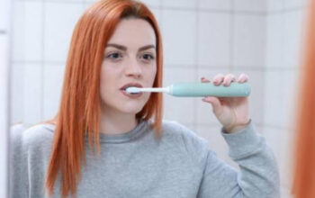 Sering Mual Saat Sikat Gigi? Kenali Gag Reflex dan Cara Mengatasinya