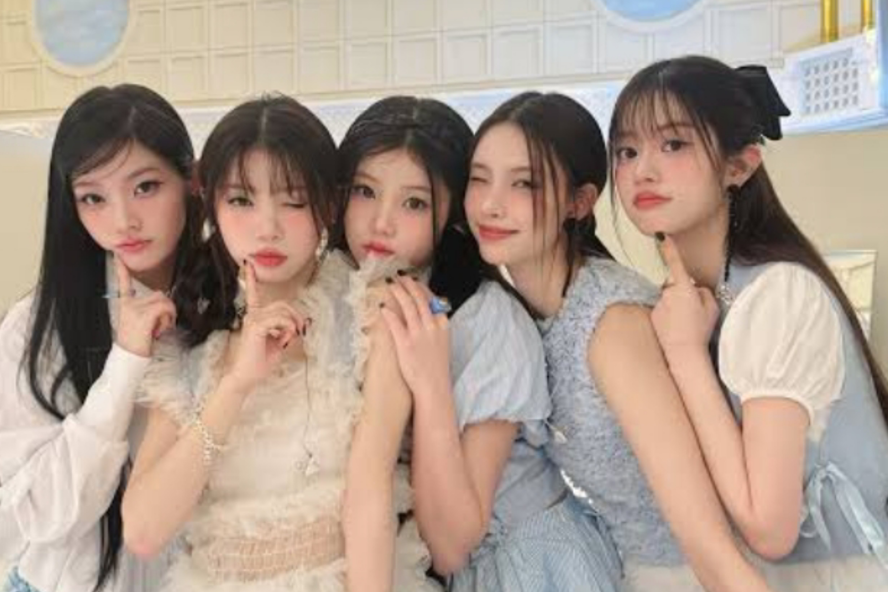 Siap-Siap! ILLIT Kembali dengan Mini Album Keempat 'MAMIHLAPINATAPAI'