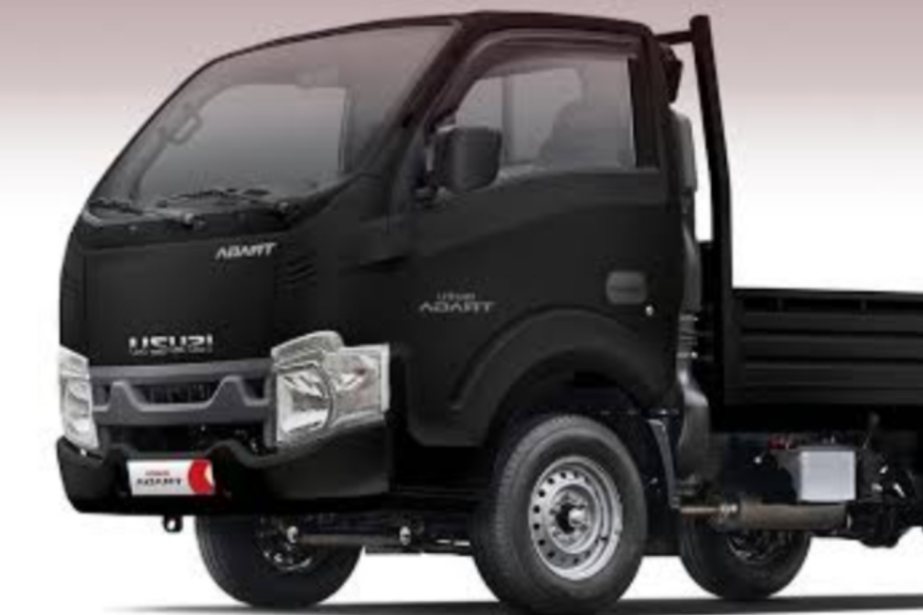 Strategi Isuzu Hadapi Kompetisi Pikap Lewat Varian Traga AC