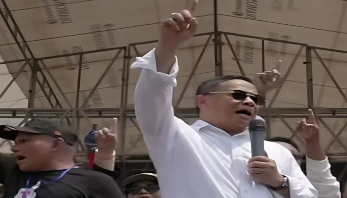 Sudewo: Dari Senayan ke Pati, Jalan Terjal Seorang Bupati