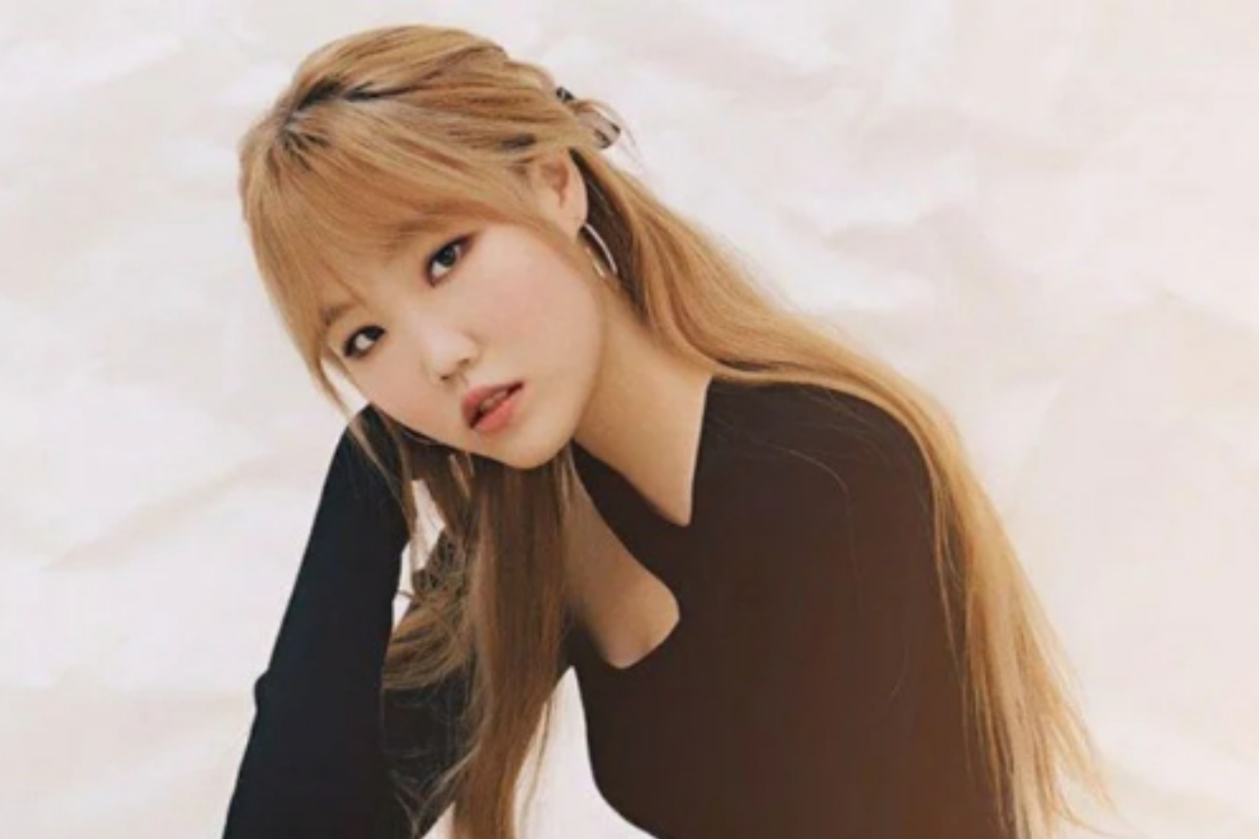 Suhyun AKMU Buka Suara: Klarifikasi Tuntas Rumor Diet Ekstrem Obat Wegovy