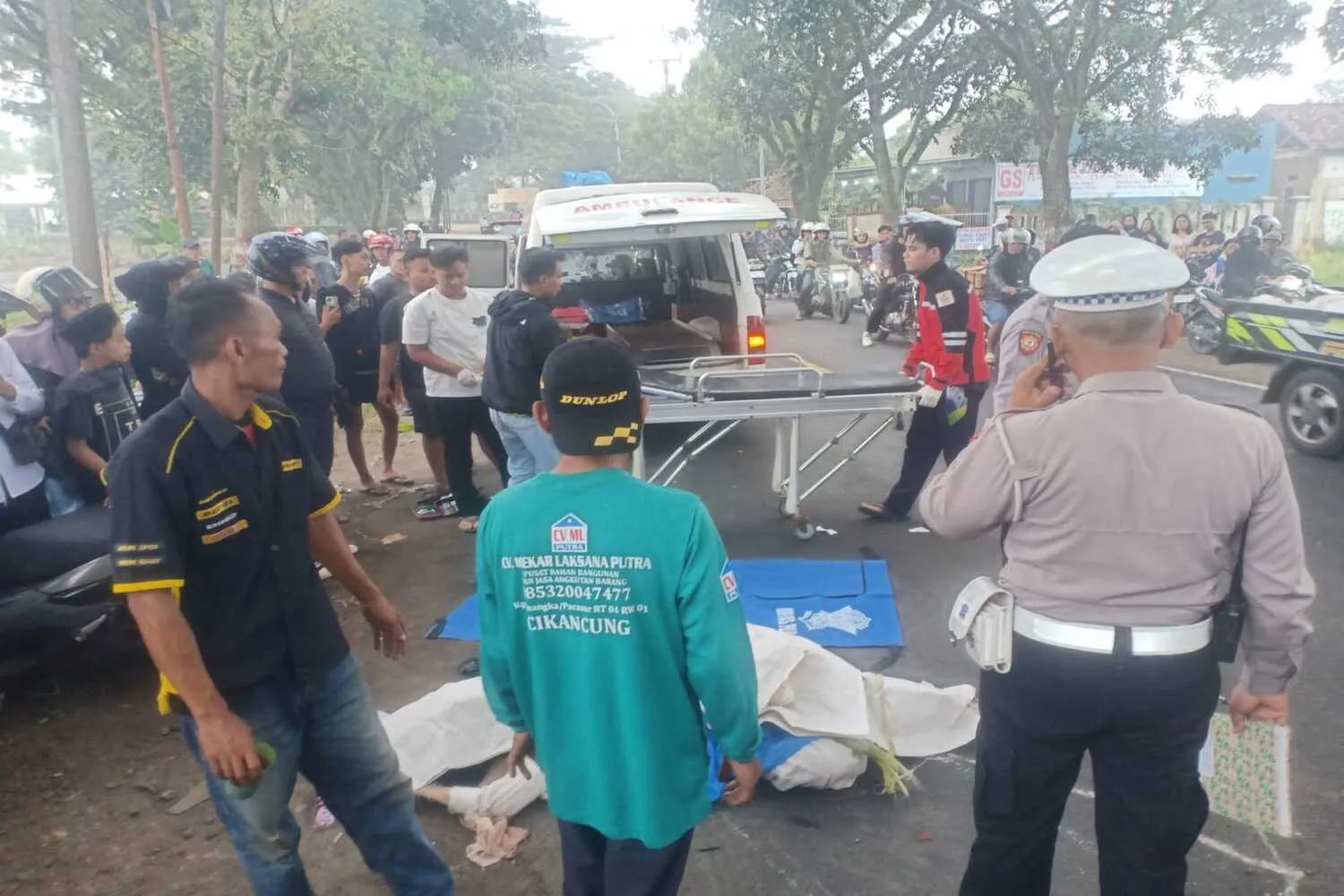 Tabrakan Maut Sore Hari di Cianjur, Satu Tewas, Satu Kritis