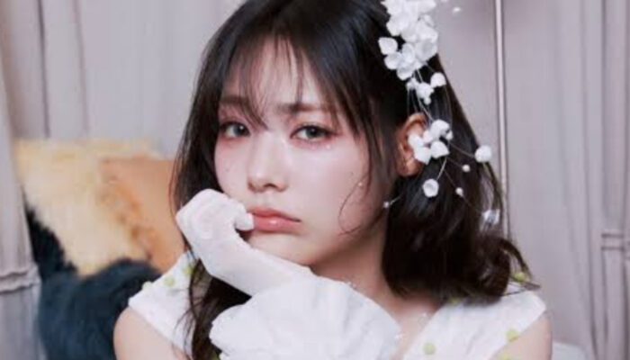 Tampil Elegan bak Boneka, QWER Siap Comeback dengan Mini Album ‘Ceremony’