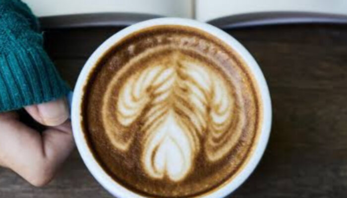 Waspada! Inilah Fakta Mengejutkan Efek Minum Kopi Saat Hamil Trimester 3