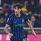 Barcelona Gigit Jari? Inter Milan Tegaskan Nasib Alessandro Bastoni