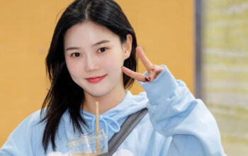 Bikin Fans Nostalgia! Hyojung Oh My Girl Rilis Teaser Single Solo 'To My Little Youth'