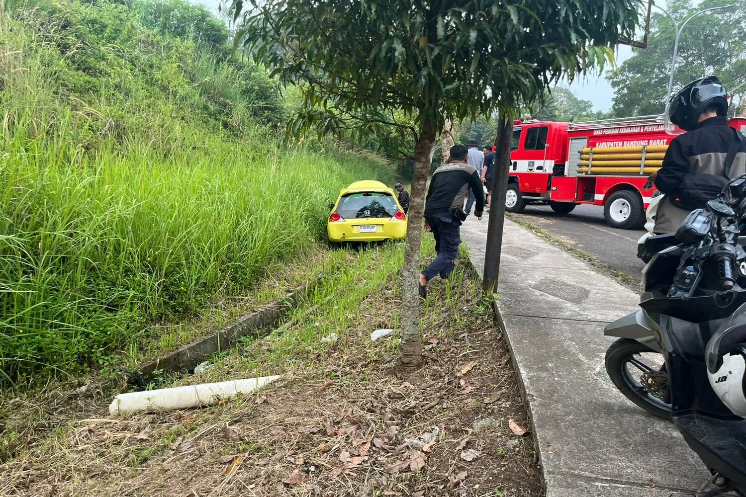 Brio Kuning Nyungsep di Kompleks Pemda KBB