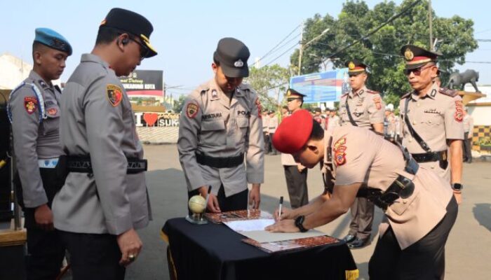 Kapolres Sukabumi Kota Pimpin Sertijab Kasat dan Kapolsek: Penyegaran Organisasi demi Peningkatan Pelayanan