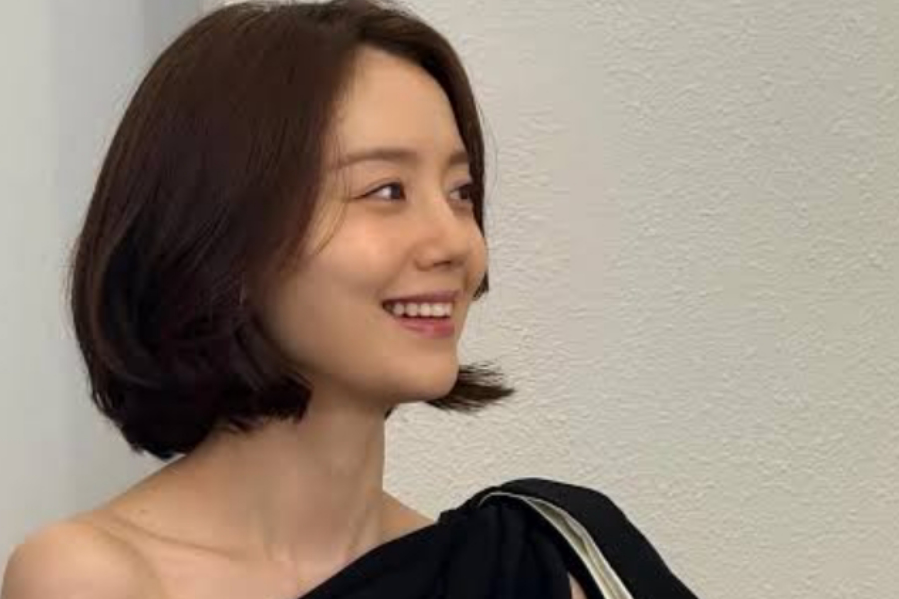 Klarifikasi Berani Moon Chae Won: Buktikan Rumor Bau Badan Itu Hoaks!
