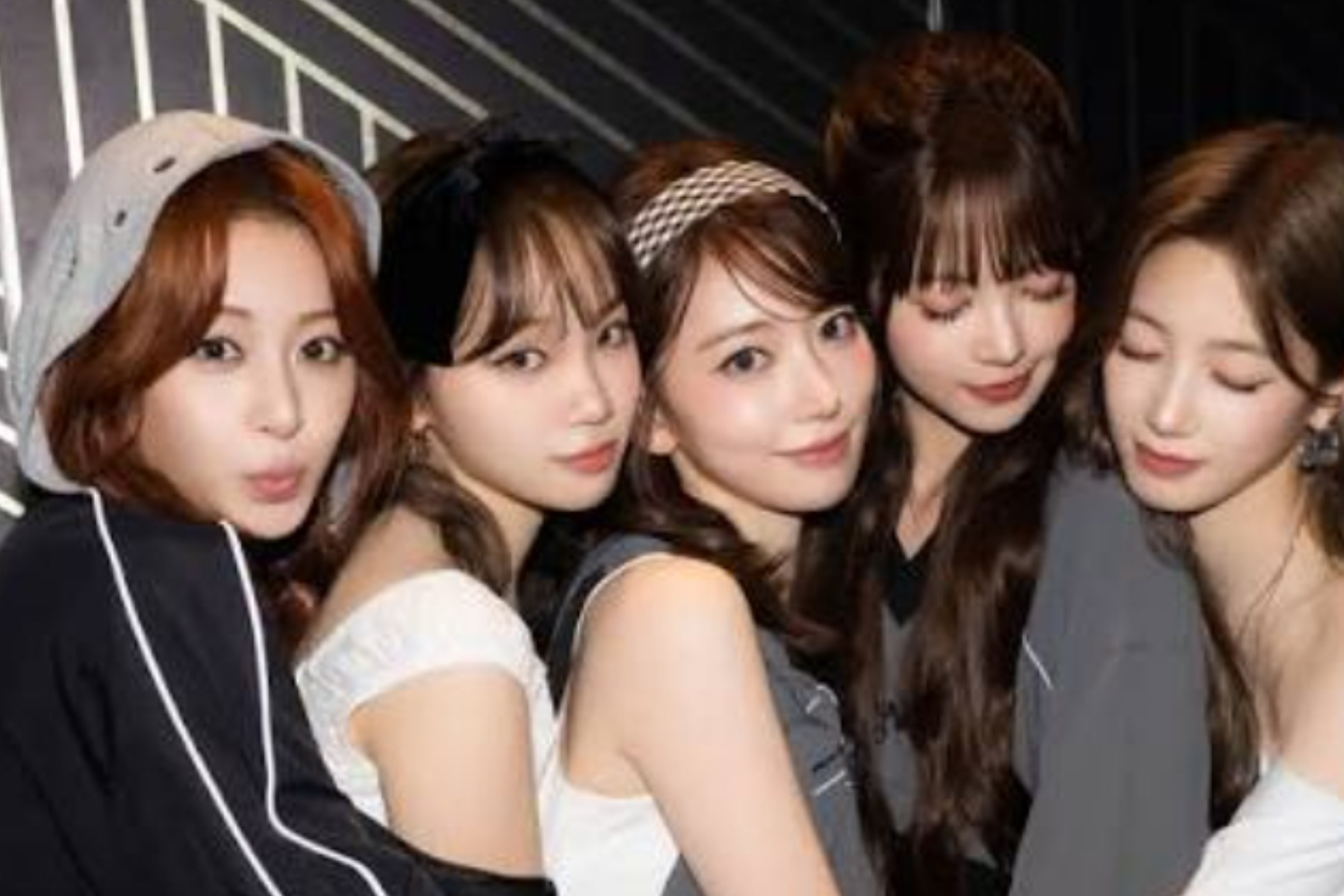 LE SSERAFIM Siapkan Comeback Megah: Judul Lagu 'BOOMPALA' Terungkap