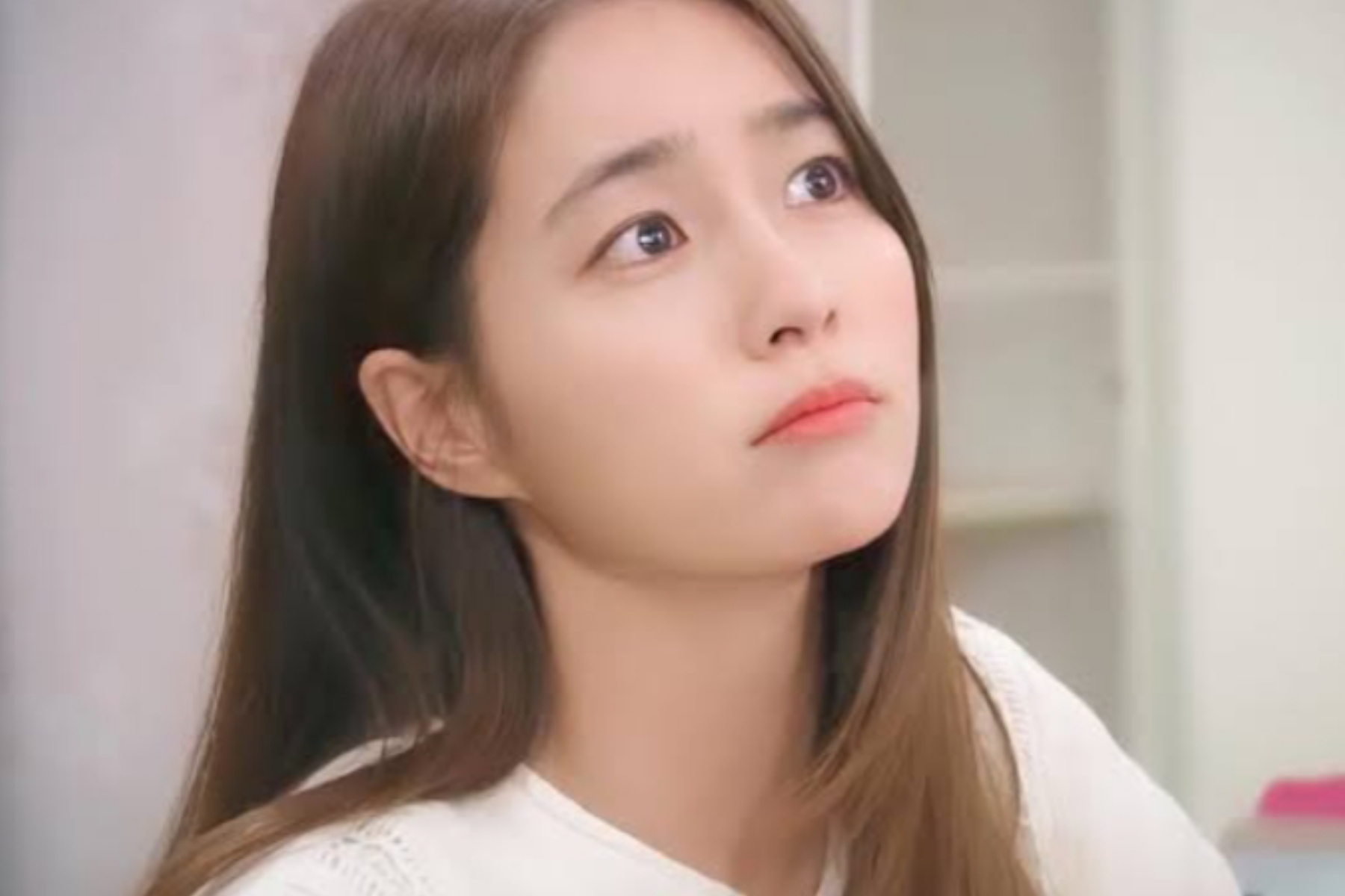 Lee Min Jung Nekat Solo Traveling ke Eropa Meski Ditentang Keluarga