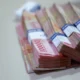 Nilai Tukar Rupiah Indonesia Tembus Rp17.800 per Dolar AS