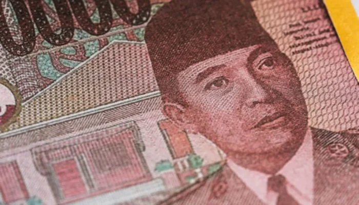 Nilai Tukar Rupiah Loyo di Awal Pekan