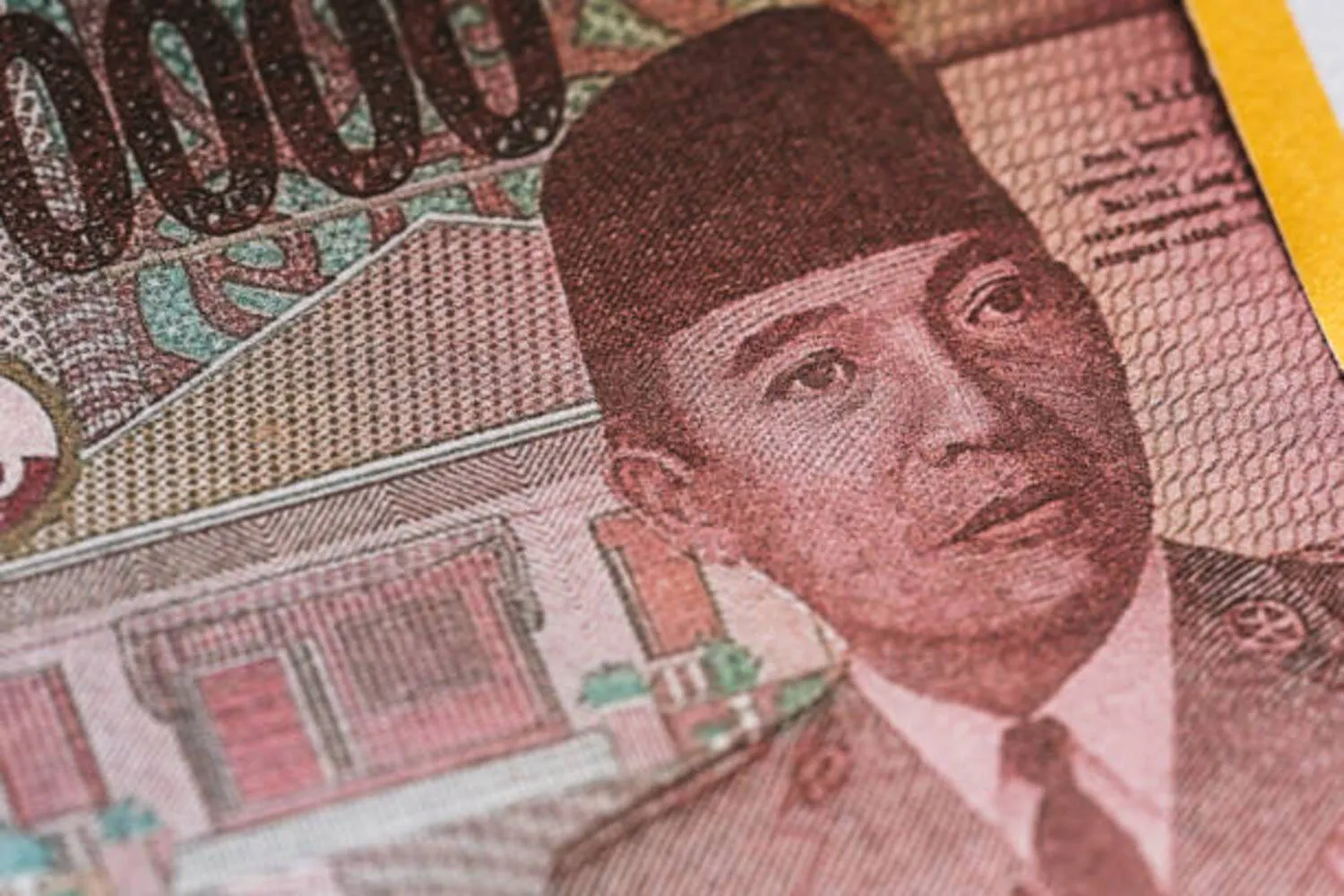 Nilai Tukar Rupiah Loyo di Awal Pekan