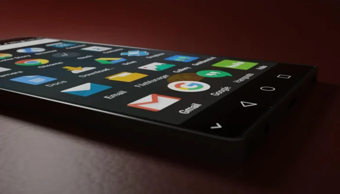 Persaingan Smartphone Kian Panas, HP Premium & Gaming Jadi Primadona