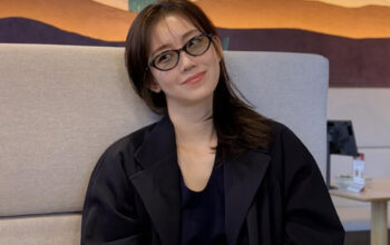 Profesionalisme Shin Hyun Been Usai Terjatuh di Baeksang Arts Awards