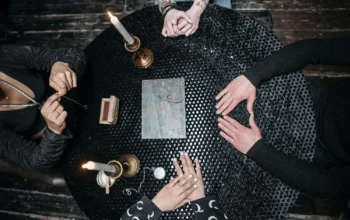 Ramalan Zodiak 8 Mei 2026: Ada Peluang Besar dan Konflik Emosi