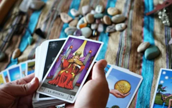 Ramalan Zodiak Hari Ini: Awal Pekan Penuh Kejutan