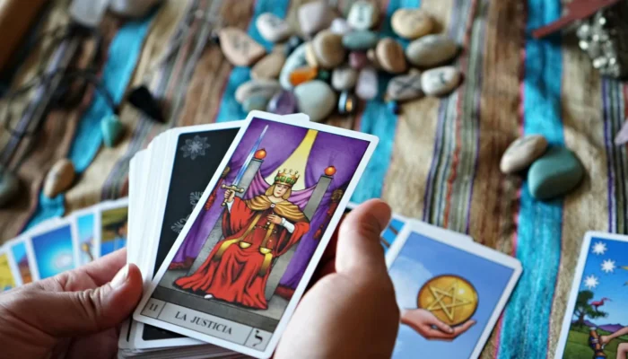 Ramalan Zodiak Hari Ini: Awal Pekan Penuh Kejutan