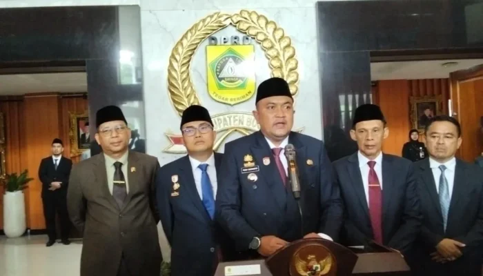 Rudy Susmanto Hadiri Rapat Paripurna DPRD, Bahas Tiga Agenda Strategis Kabupaten Bogor
