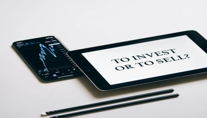 Saham BBCA Melemah, Investor Mulai Cemas?
