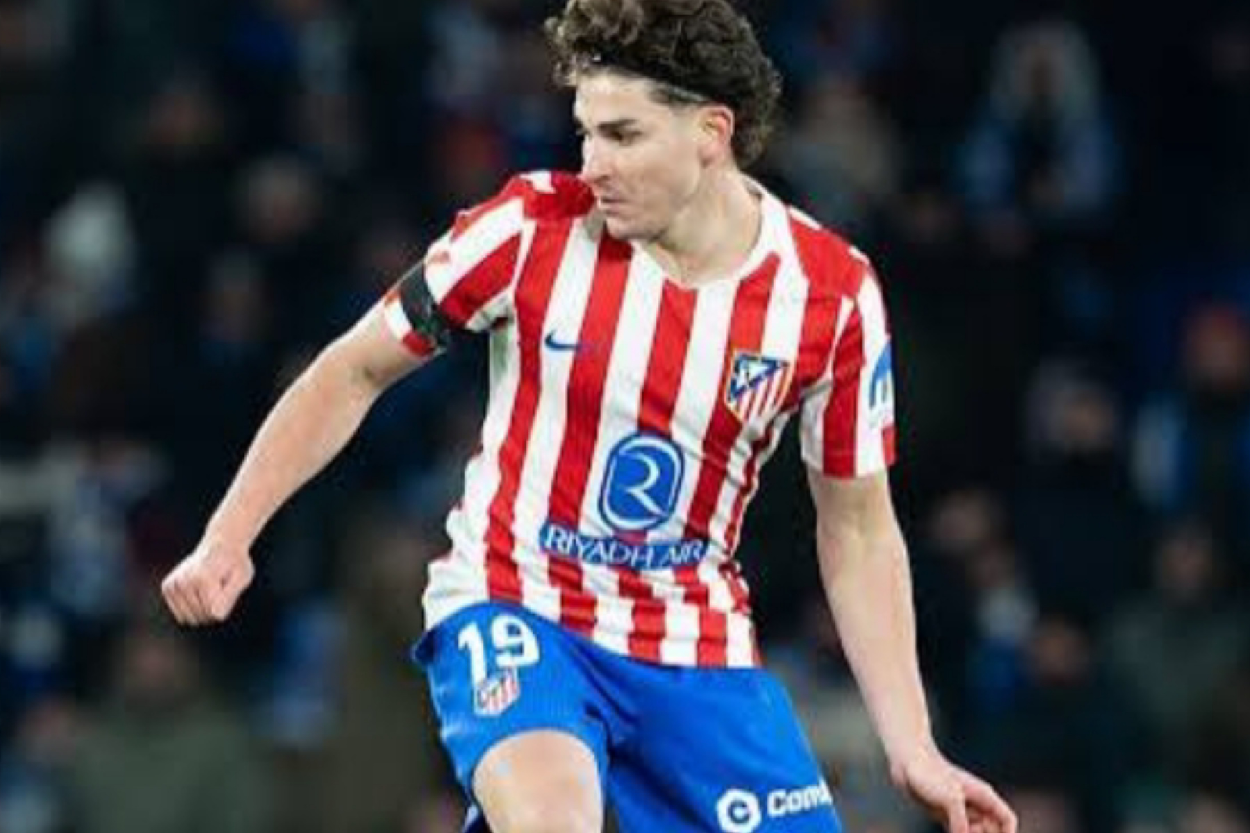 Arsenal Siapkan Rekor Transfer demi Julian Alvarez 1 Arsenal Siapkan Rekor Transfer demi Julian Alvarez