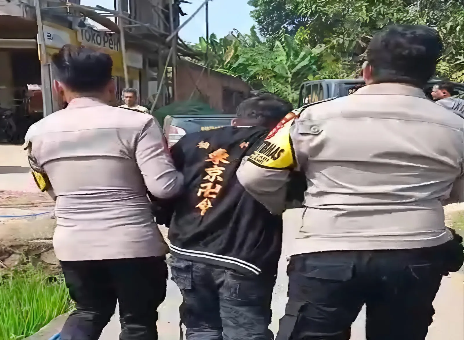 Ayah Tiri di Cianjur Ditangkap, Anak Tiri 17 Tahun Hamil 1 Ayah Tiri di Cianjur Ditangkap, Anak Tiri 17 Tahun Hamil