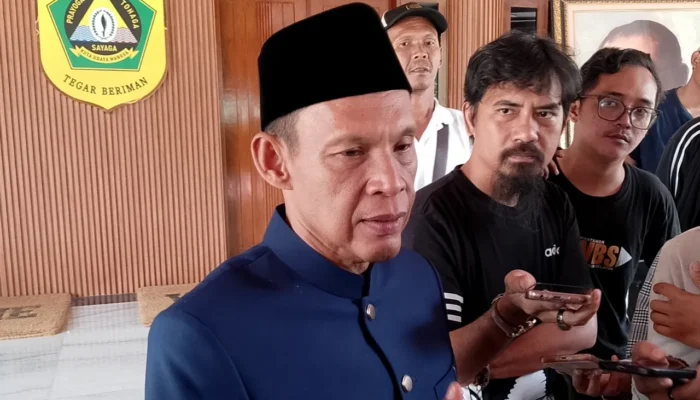 Begini Kata Jaro Ade!! Kekayaannya Dikuliti Netizen dan Mendapatkan Kritikan Secara Beruntun
