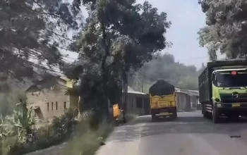 Bukan Salju! Ini Penyebab Permukiman Putih yang Viral di Bandung Barat