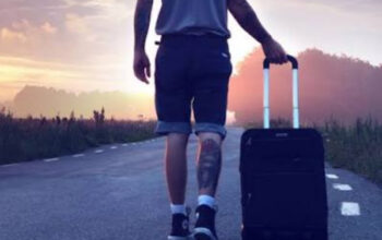 Cara Atur Keuangan Traveling Agar Liburan Tetap Hemat