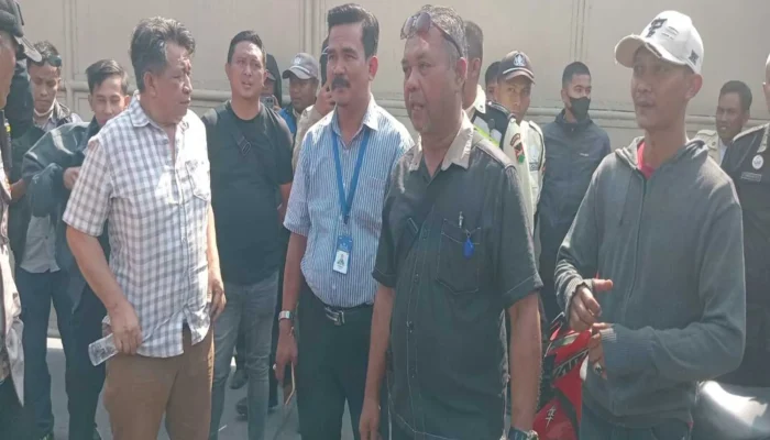 Disnaker KBB Turun Tangan Usai Demo PT Royal, Nasib 7 Pekerja Jadi Sorotan