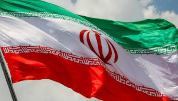 Gencatan Senjata AS-Iran Teruji: Serangan Rudal dan Balasan Militer