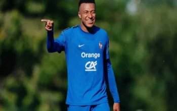 Kylian Mbappé di Tengah Badai Kritik dan Rumor Asmara