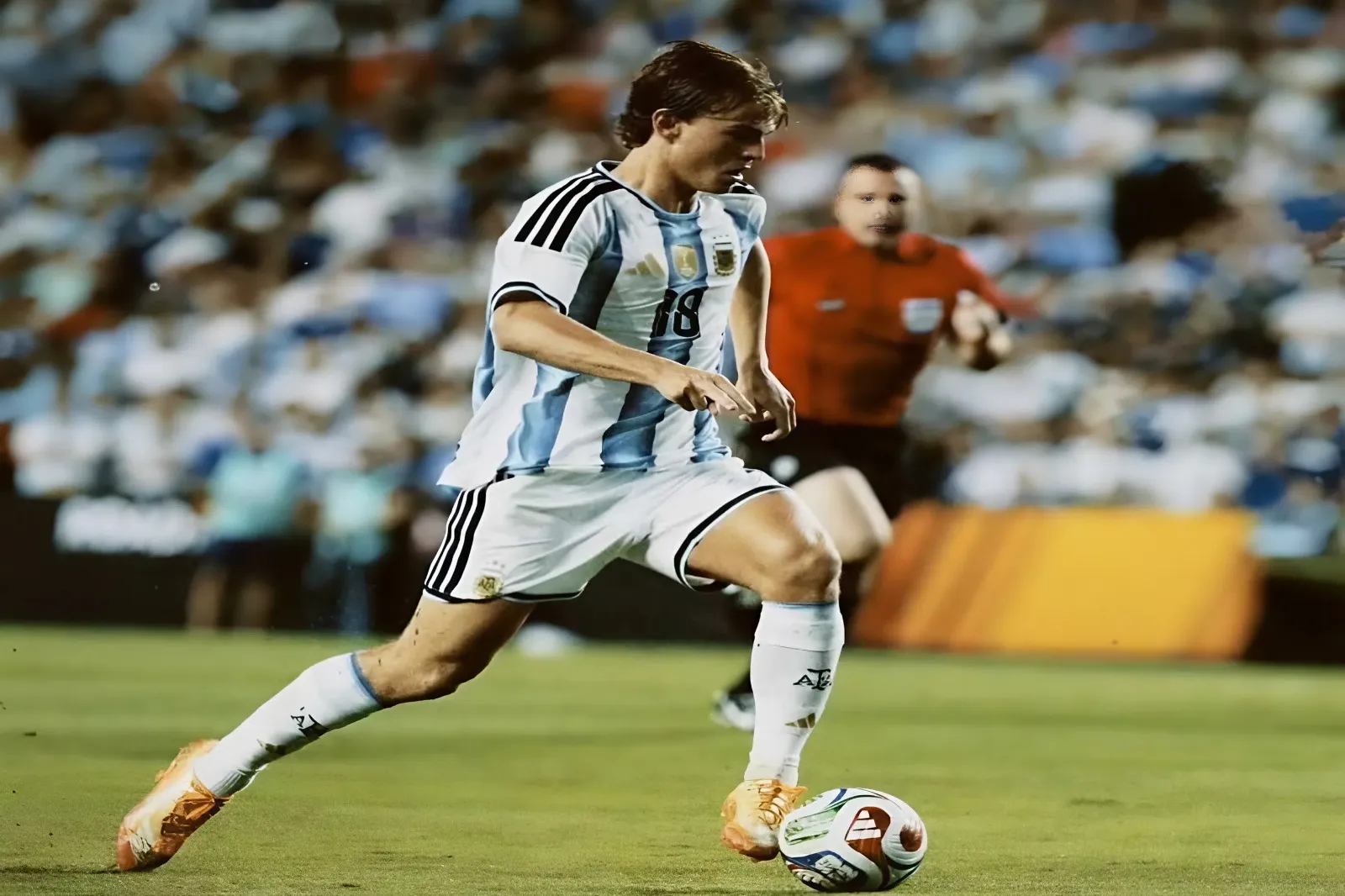 Nico Paz Bikin Eropa Terpukau, Argentina Punya Permata Baru