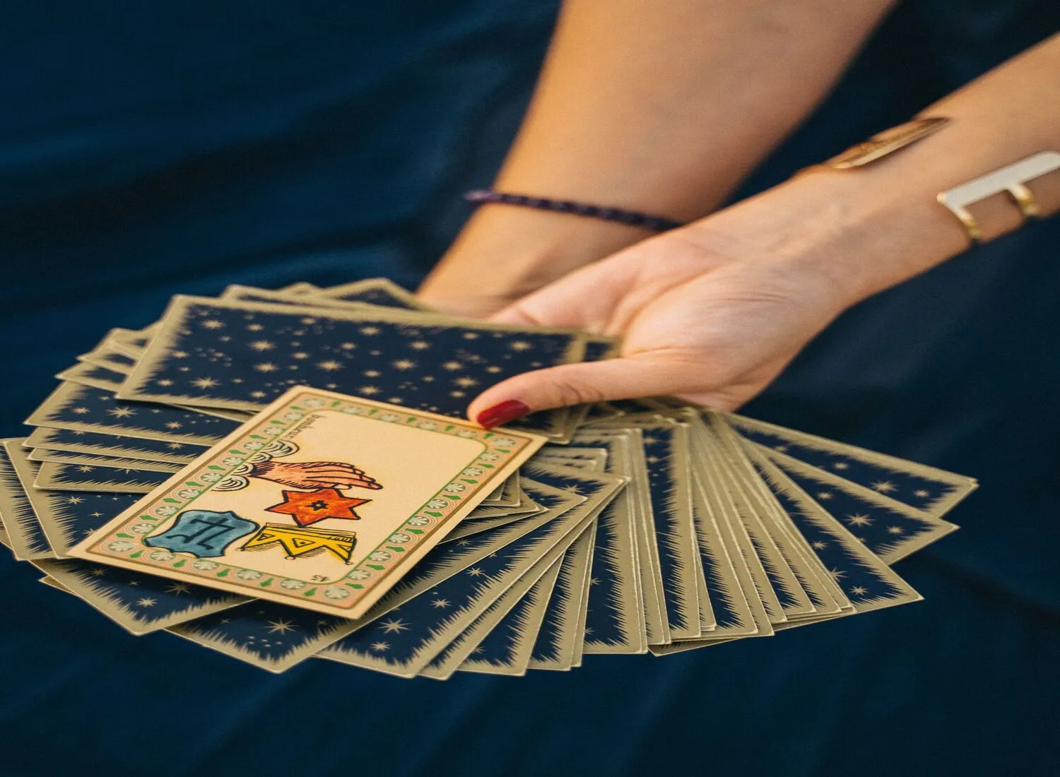 Ramalan Zodiak 4 Juni 2026: Peluang dan Tantangan Menanti