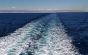 Rebutan Laut dan Selat