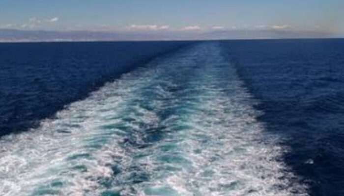 Rebutan Laut dan Selat