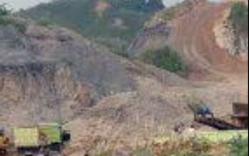 Diduga Belum Kantongi Izin Resmi, Aktivitas Galian Batu Andesit di Gunung Sembung Dipertanyakan Warga ?