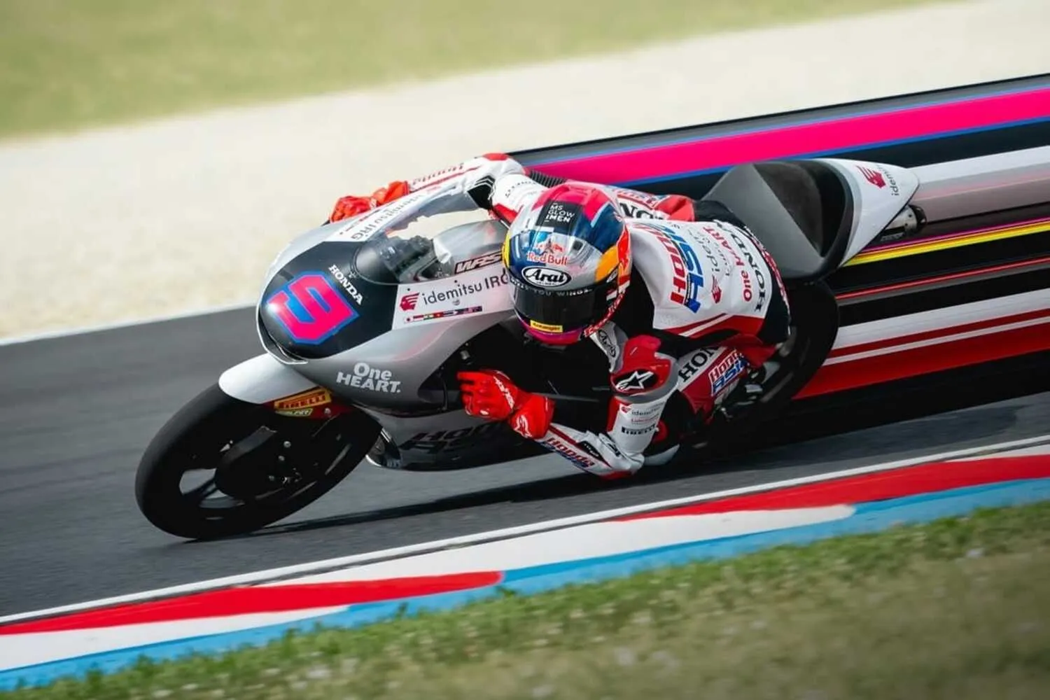 Veda Ega Pratama Punya Kesempatan Besar Naik ke Top 5 Moto3