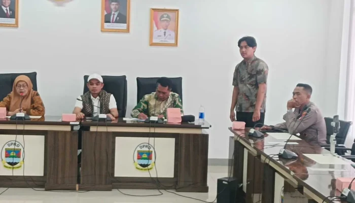 Aksi Unjuk Rasa Buruh di Bandung Barat Diterima Komisi IV DPRD KBB