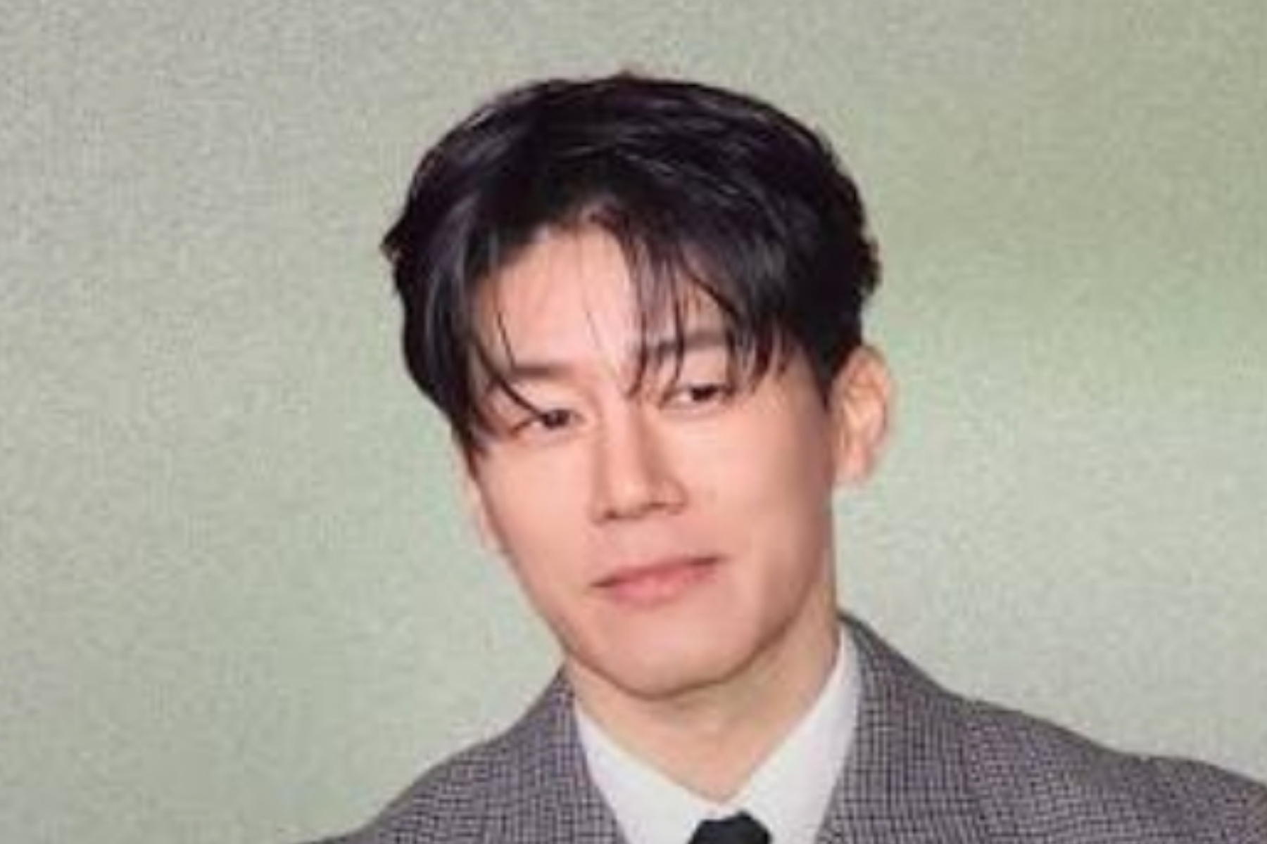 Aktor Kim Mu Yeol Cetak Rekor Penjualan Tiket Fan Meeting Perdana yang Ludes