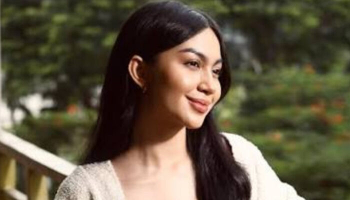 Ariel Tatum Kini Peduli Kucing Jalanan